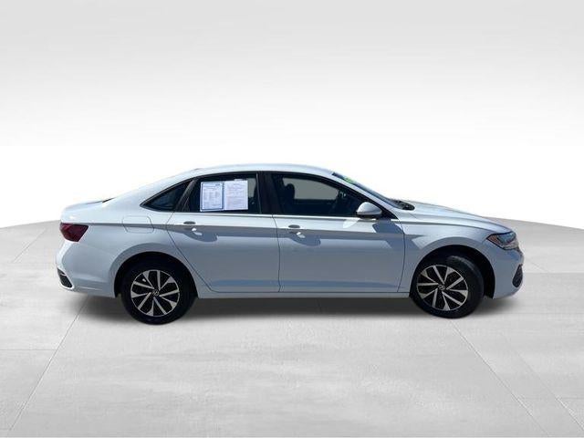 2024 Volkswagen Jetta S Auto