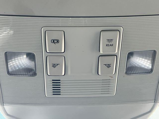 2025 Volkswagen Jetta SE Auto