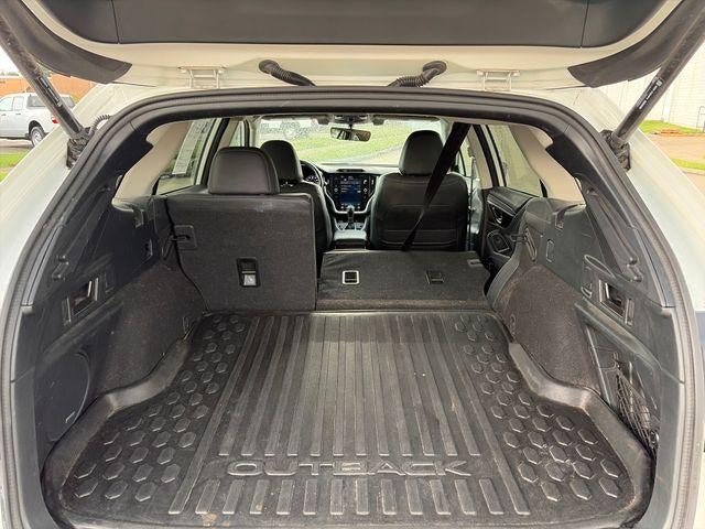 2022 Subaru Outback Limited XT CVT