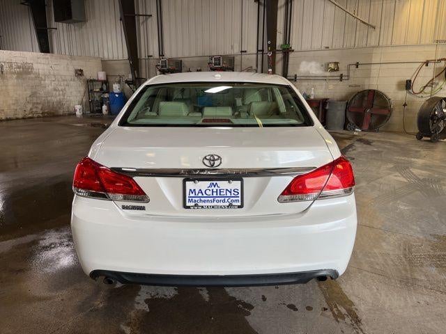 2012 Toyota Avalon 4dr Sdn Limited (Natl)