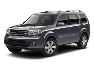 2012 Honda Pilot 2WD Touring with DVD Rear Entertainment System and Navigation