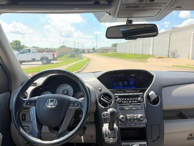 2013 Honda Pilot 4WD EX-L with DVD Rear Entertainment System