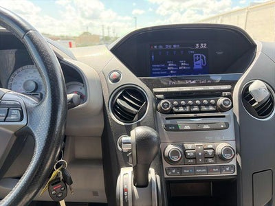 2013 Honda Pilot 4WD EX-L with DVD Rear Entertainment System