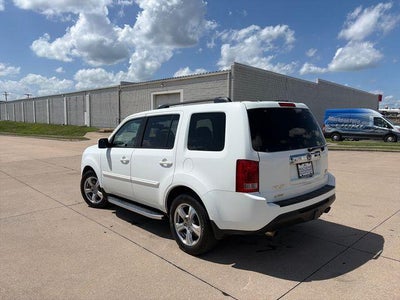 2013 Honda Pilot 4WD EX-L with DVD Rear Entertainment System