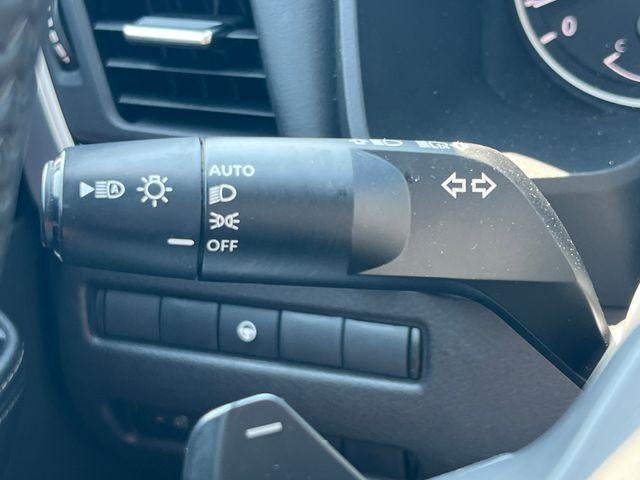 2025 Nissan Rogue AWD SV
