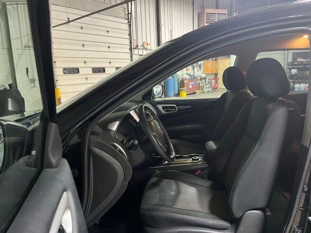 2018 Nissan Pathfinder 4x4 SV