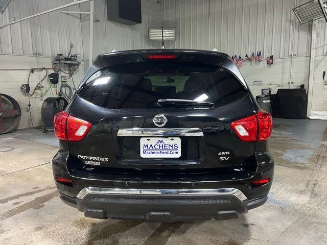 2018 Nissan Pathfinder 4x4 SV