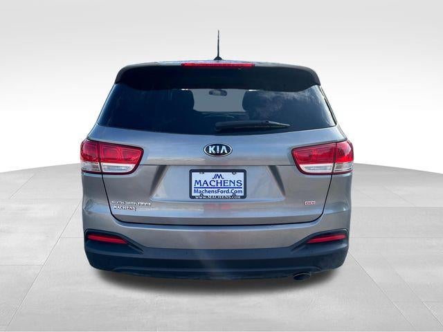 2016 Kia Sorento FWD 4dr 2.4L L