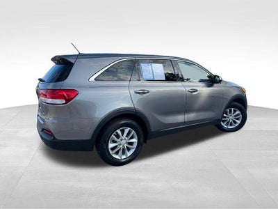 2016 Kia Sorento FWD 4dr 2.4L L
