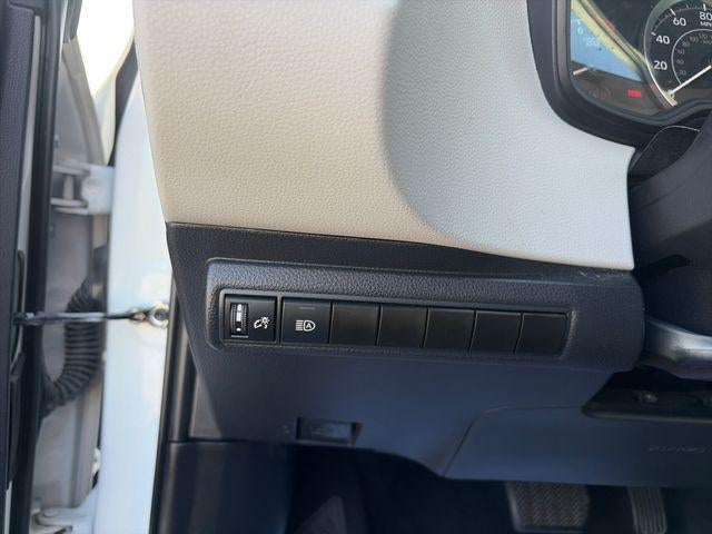 2021 Toyota Corolla LE CVT (Natl)
