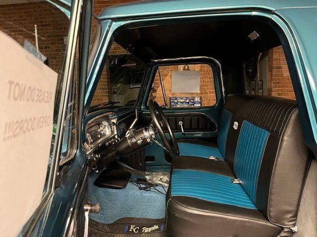 1966 Ford F-100 Base