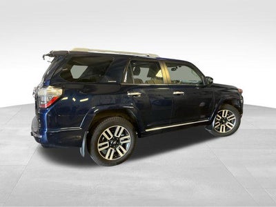 2018 Toyota 4Runner SR5 4WD (GS)