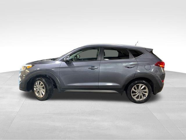 2016 Hyundai TUCSON AWD 4dr SE