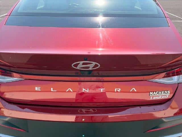 2025 Hyundai ELANTRA Limited IVT
