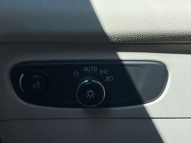2023 Buick Envision FWD 4dr Preferred