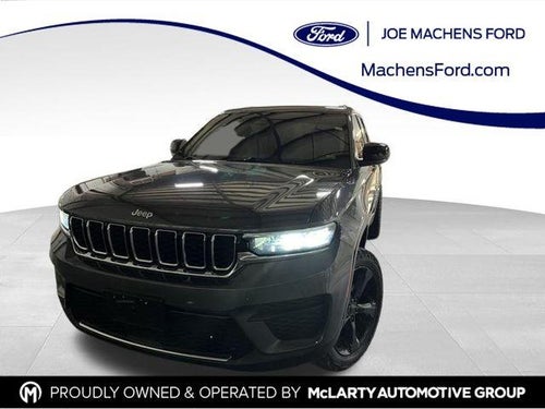 2023 Jeep Grand Cherokee Laredo 4x4