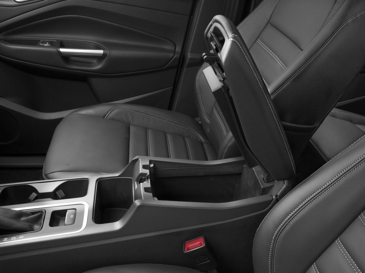 2017 Ford Escape Titanium FWD