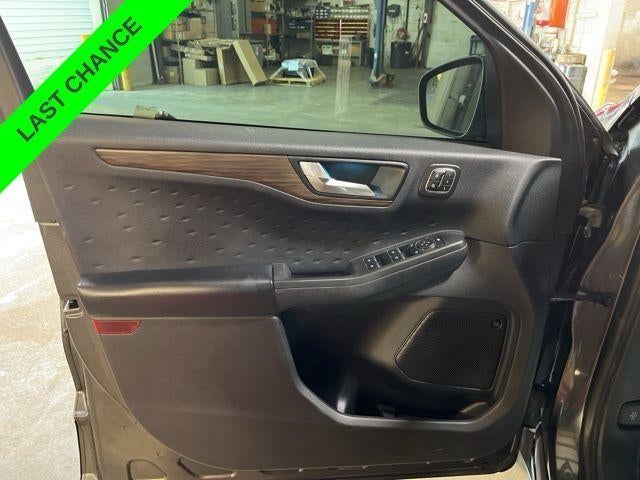 2020 Ford Escape Titanium AWD
