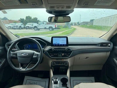 2020 Ford Escape Titanium AWD