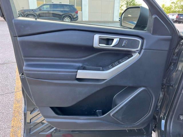 2022 Ford Explorer XLT 4WD