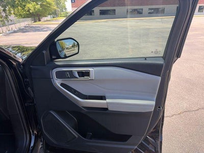 2022 Ford Explorer XLT 4WD