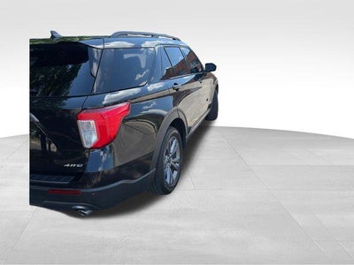 2022 Ford Explorer XLT 4WD