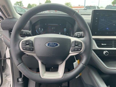 2025 Ford Explorer Active 4WD