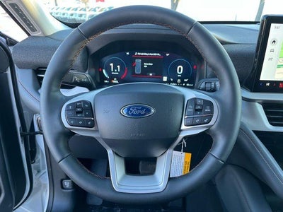 2025 Ford Explorer Active 4WD