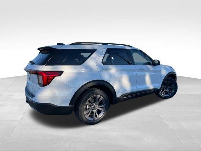 2025 Ford Explorer Active 4WD