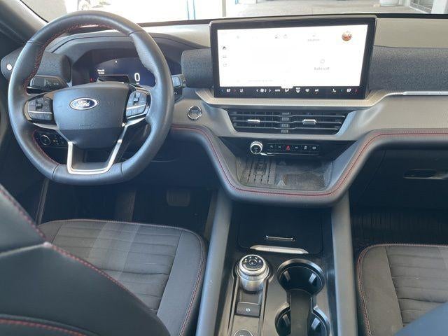 2025 Ford Explorer ST-Line 4WD