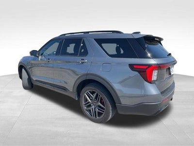 2025 Ford Explorer ST-Line 4WD