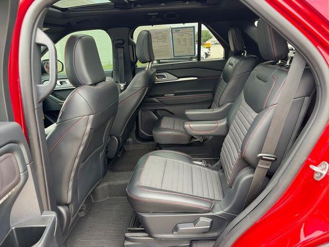 2025 Ford Explorer ST-Line 4WD