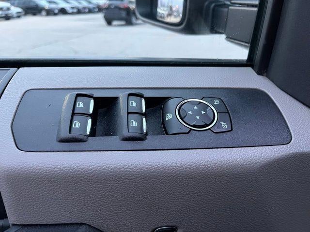 2022 Ford Super Duty F-250 SRW XL 4WD Crew Cab 6.75' Box