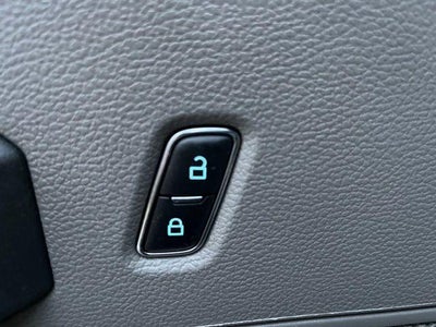 2022 Ford Super Duty F-250 SRW XL 4WD Crew Cab 6.75' Box