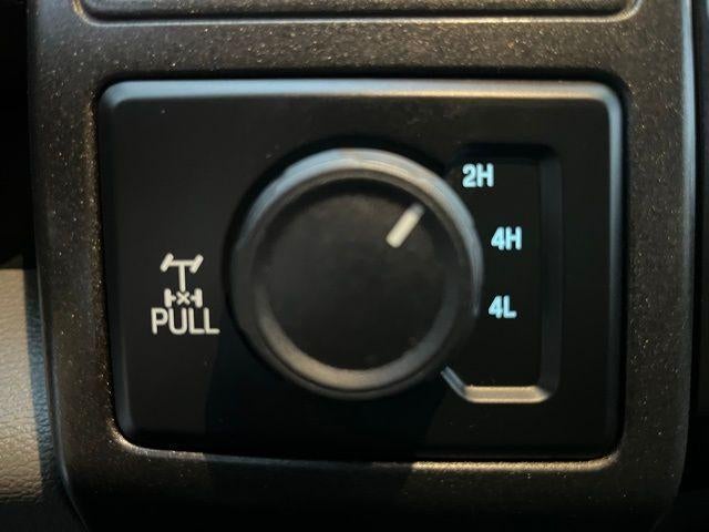 2022 Ford Super Duty F-250 SRW XL 4WD Crew Cab 6.75' Box