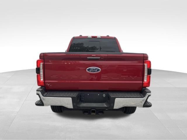 2023 Ford Super Duty F-350 SRW LARIAT 4WD Crew Cab 6.75' Box