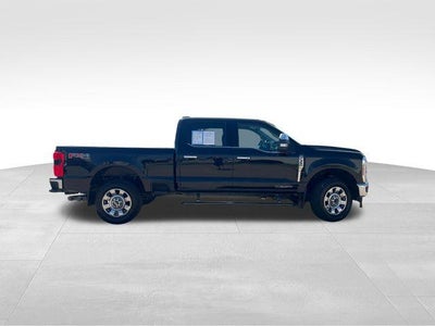 2024 Ford Super Duty F-350 SRW LARIAT 4WD Crew Cab 6.75' Box