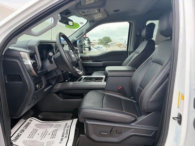 2025 Ford Super Duty F-350 DRW XL 4WD Crew Cab 8' Box