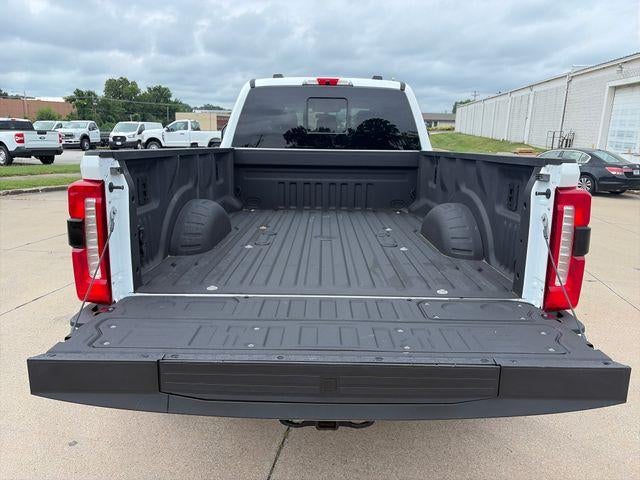2025 Ford Super Duty F-350 DRW XL 4WD Crew Cab 8' Box