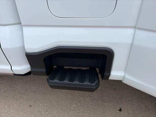 2025 Ford Super Duty F-350 DRW XL 4WD Crew Cab 8' Box