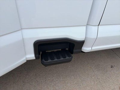 2025 Ford Super Duty F-350 DRW XL 4WD Crew Cab 8' Box