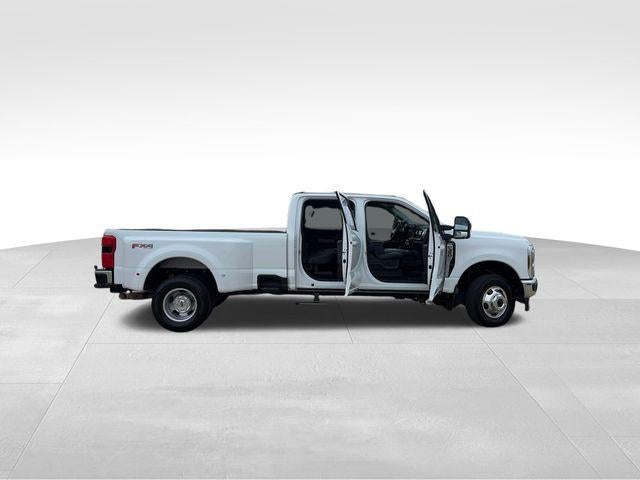 2025 Ford Super Duty F-350 DRW XL 4WD Crew Cab 8' Box