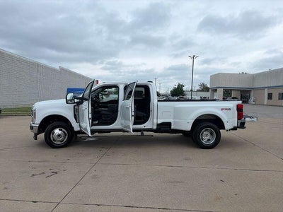 2025 Ford Super Duty F-350 DRW XL 4WD Crew Cab 8' Box