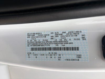 2025 Ford Super Duty F-350 DRW XL 4WD Crew Cab 8' Box