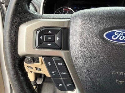 2020 Ford Super Duty F-450 DRW LARIAT 4WD Crew Cab 8' Box