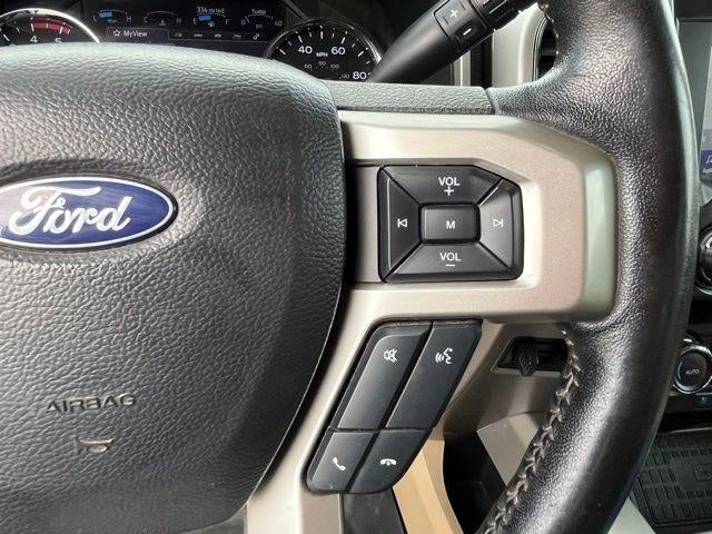 2020 Ford Super Duty F-450 DRW LARIAT 4WD Crew Cab 8' Box