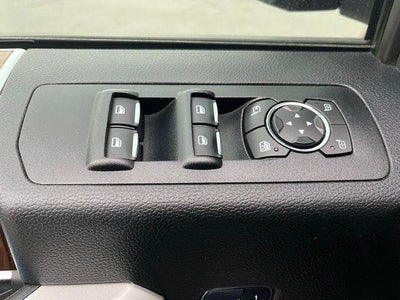 2018 Ford F-150 LARIAT 4WD SuperCrew 5.5' Box