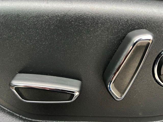 2018 Ford F-150 LARIAT 4WD SuperCrew 5.5' Box