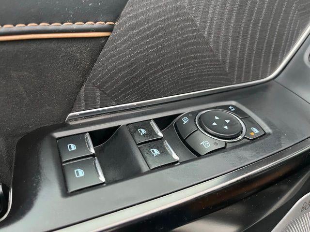 2021 Ford F-150 Platinum 4WD SuperCrew 5.5' Box