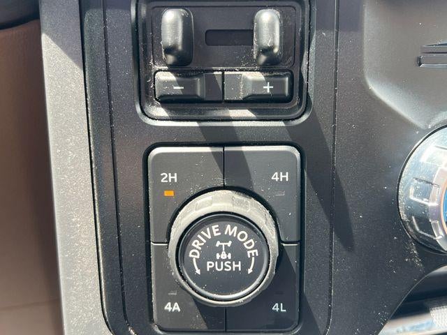 2023 Ford F-150 LARIAT 4WD SuperCrew 5.5' Box